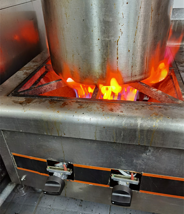 廚房設備維修保養,油煙管道清洗,大型油煙機清洗,煙道清洗,廚房清洗,油煙凈化器改造安裝